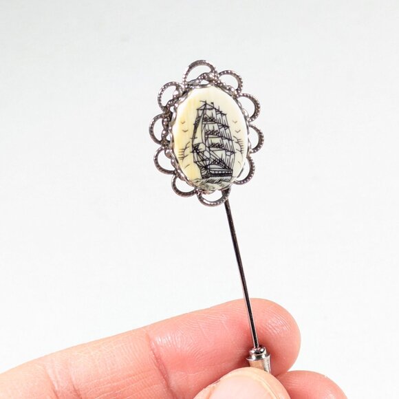 Vintage schooner medieval ship stickpin lapel pin tie pin, nautical pirate pin - Picture 2 of 6
